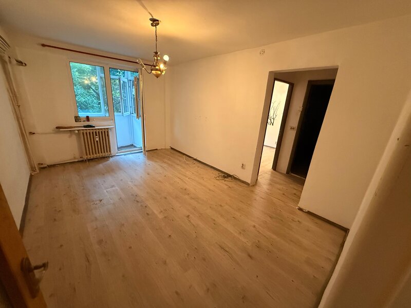 Tei, Pasaj Doamna Ghica, disponibil, ca in poze, negociabil