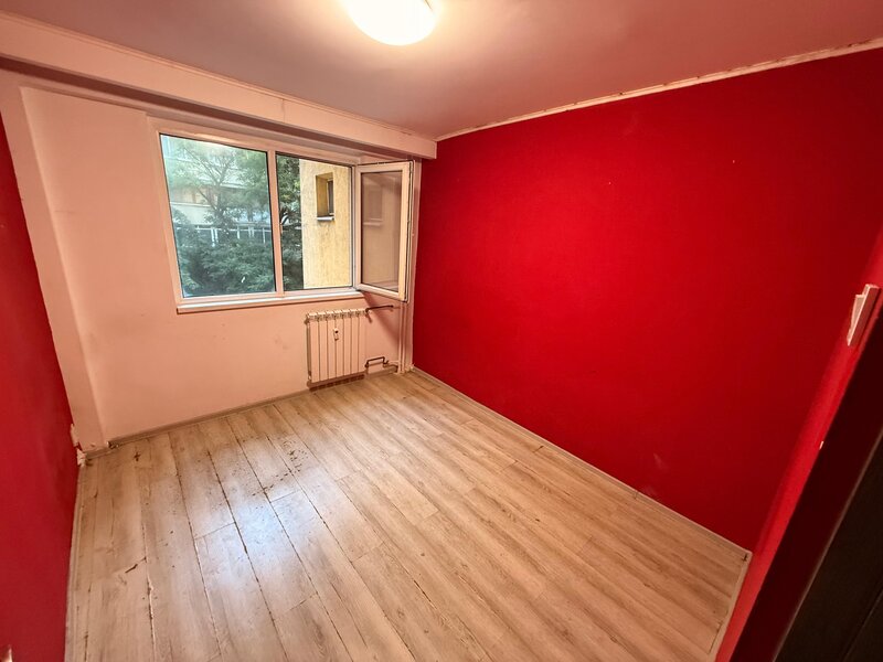 Tei, Pasaj Doamna Ghica, disponibil, ca in poze, negociabil